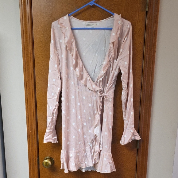 UO Ruffle Dotted Wrap Dress - Picture 2 of 7